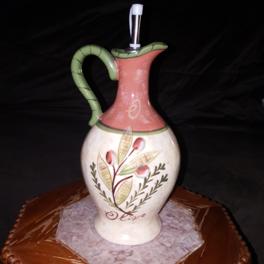 Certified Int. Jennifer Brinley Oil Oil Cruet